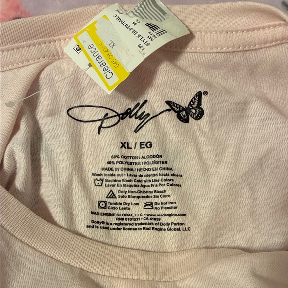 NWT Pink Dolly Parton Long Sleeve T-Shirt - Picture 3 of 3